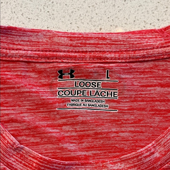 Under Armour Men's Heathered Red Tee - Picture 4 of 4